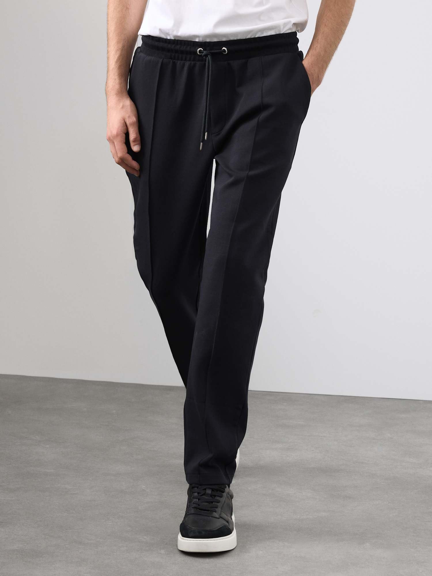 Marks & Spencer Joggers a Gamba Dritta in Cotton Rich con Pieghe Cucite
