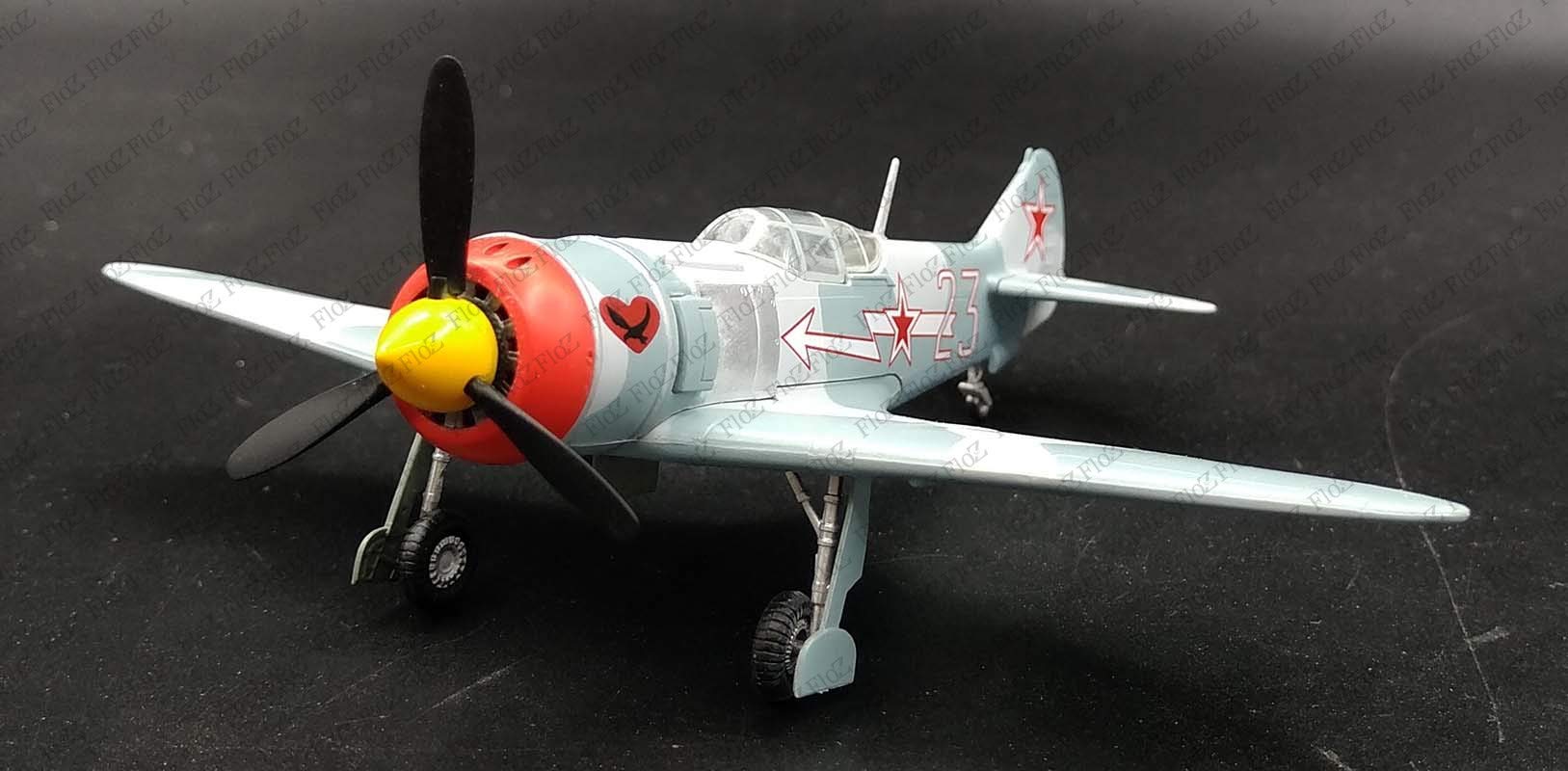 Modèle kit La-7 Blanc 58,4 cm par le CAPT Golovachev du 9th Gfar