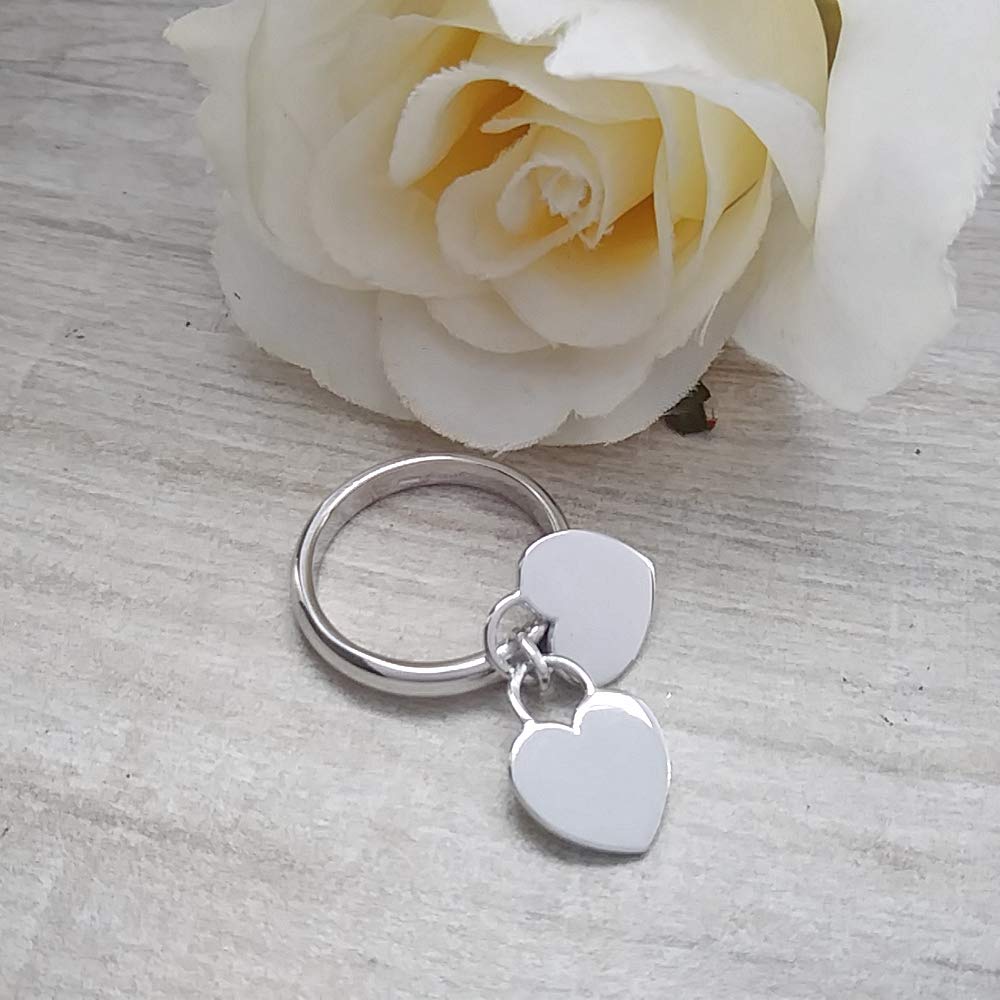 Flores Anello Argento 925 con Cuori Pendenti. Incisione iniziali Gratuita