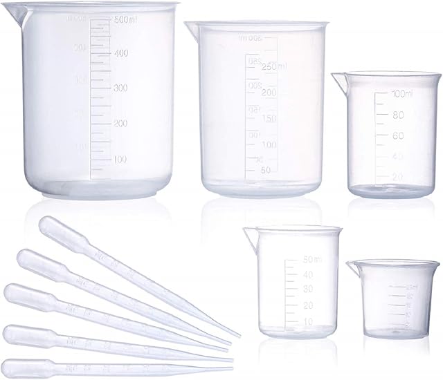 Plastic Beaker Set, 5 Sizes Low Form Measuring Graduated Griffin Polypropylene Beakers in 500 ml, 250 ml, 100 ml, 50 ml, 25 ml for Laboratory, Science Experiments with 5 Plastic Droppers in 3 ml