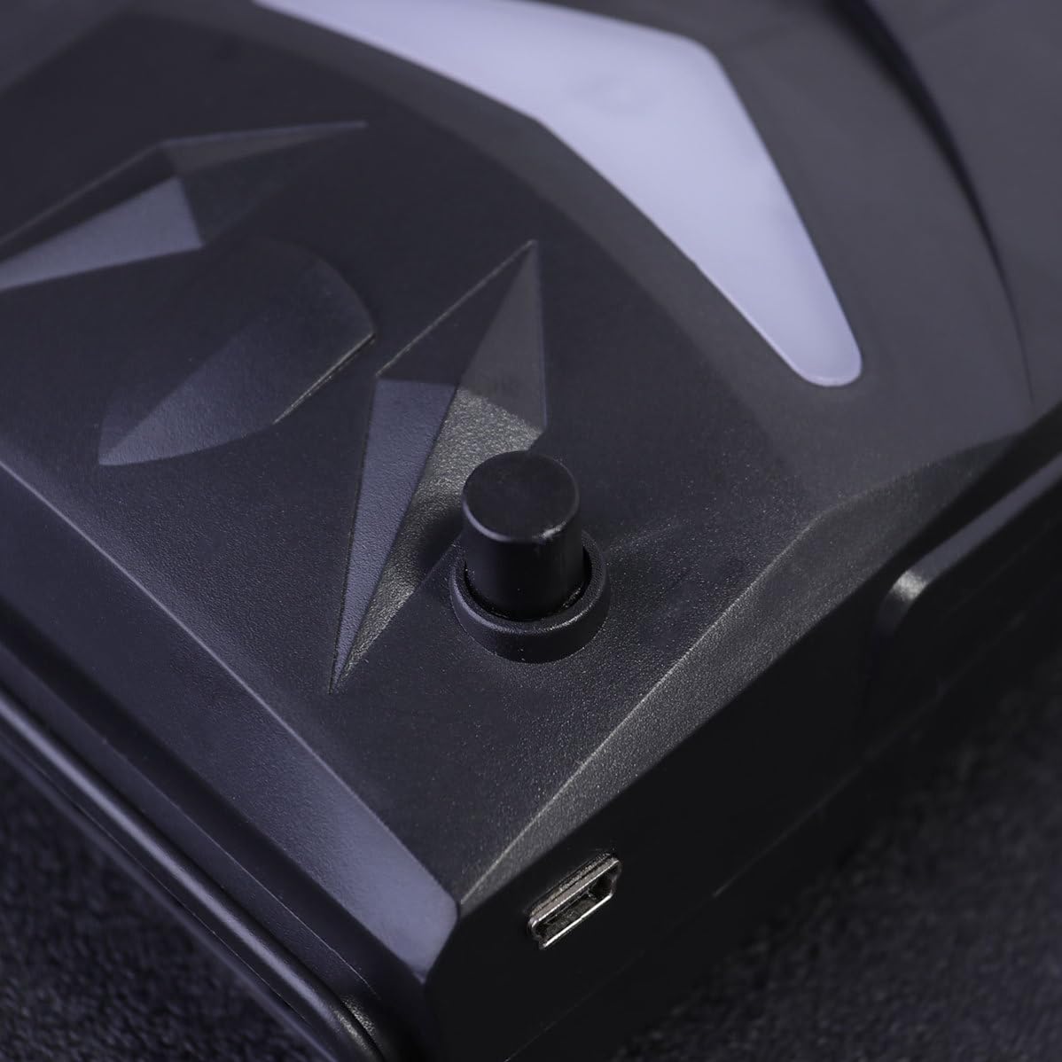 USB Laptop Side Suction Cooler Fan with Great Performance and Unique Style Plastic Computer Accessory for Efficient Cooling and Heat Dissipation