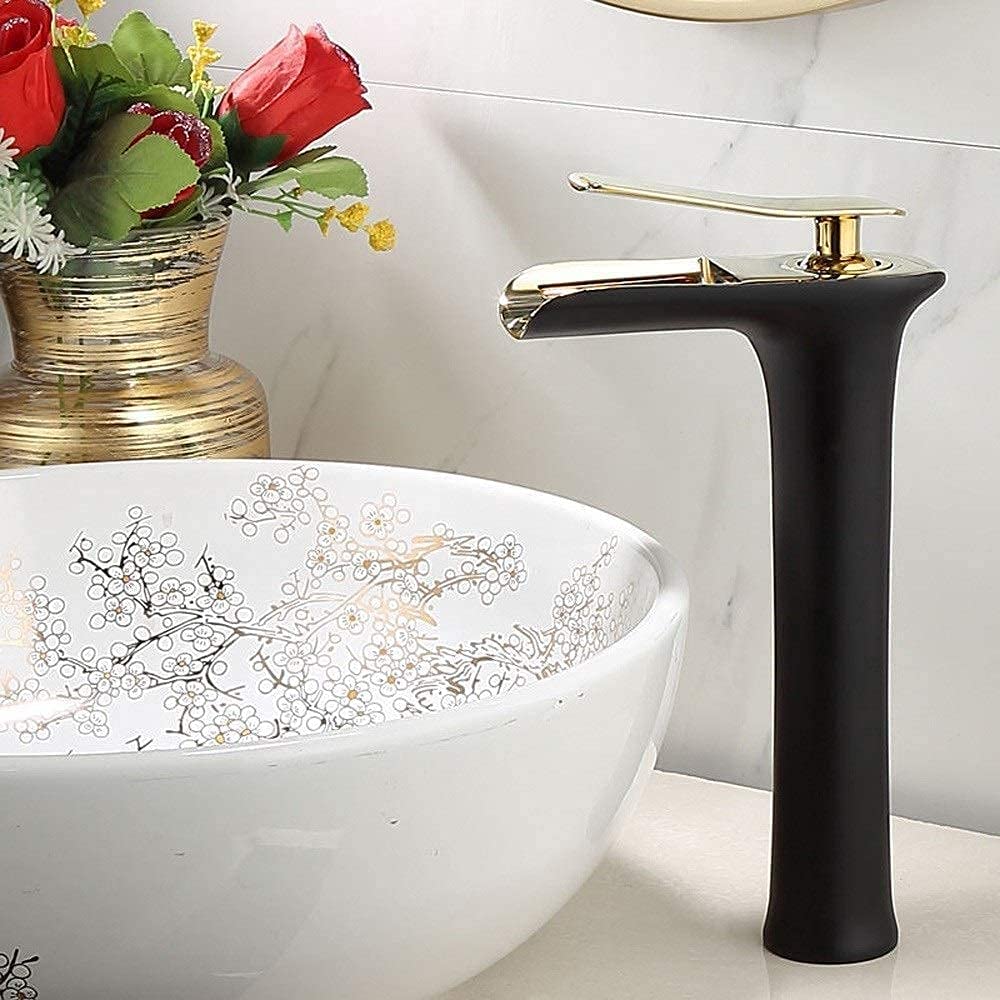 Robinet cascade salle de bain à buse d'eau plaquée or et jet fluide