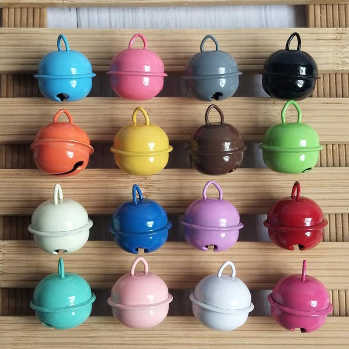 ECYC Ltd 50 Pcs 22mm Colorful Jingle Bells for Crafting, Christmas Jingle Bells Metal Jingle Bells Small Craft Bells Bulk for DIY Crafts, Dog Cat Collar, Christmas Wreath, Holiday Party Decorations