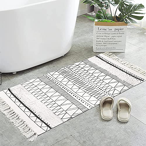 Seavish Boho Rug Runner,Cotton Area Rug 2x3 Washable Geometric Printed Bohemian Decor,Tufted High-low Pile Farmhouse Black Cream Small Accent Rugs with Tassels for Living Room Bedroom Bathroom Kitchen