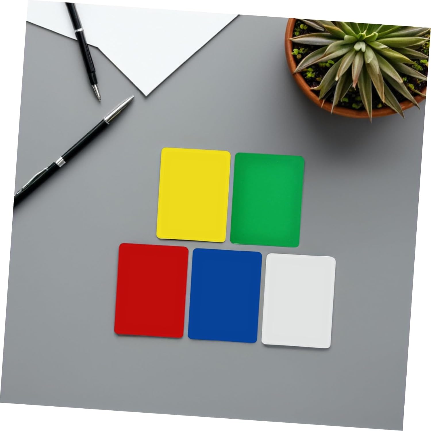 5pcs Poker Cutting Cards Plastic Poker Pressing Tools for Easy Dealing Game Table Accessory Convenient Card Dispenser for Games
