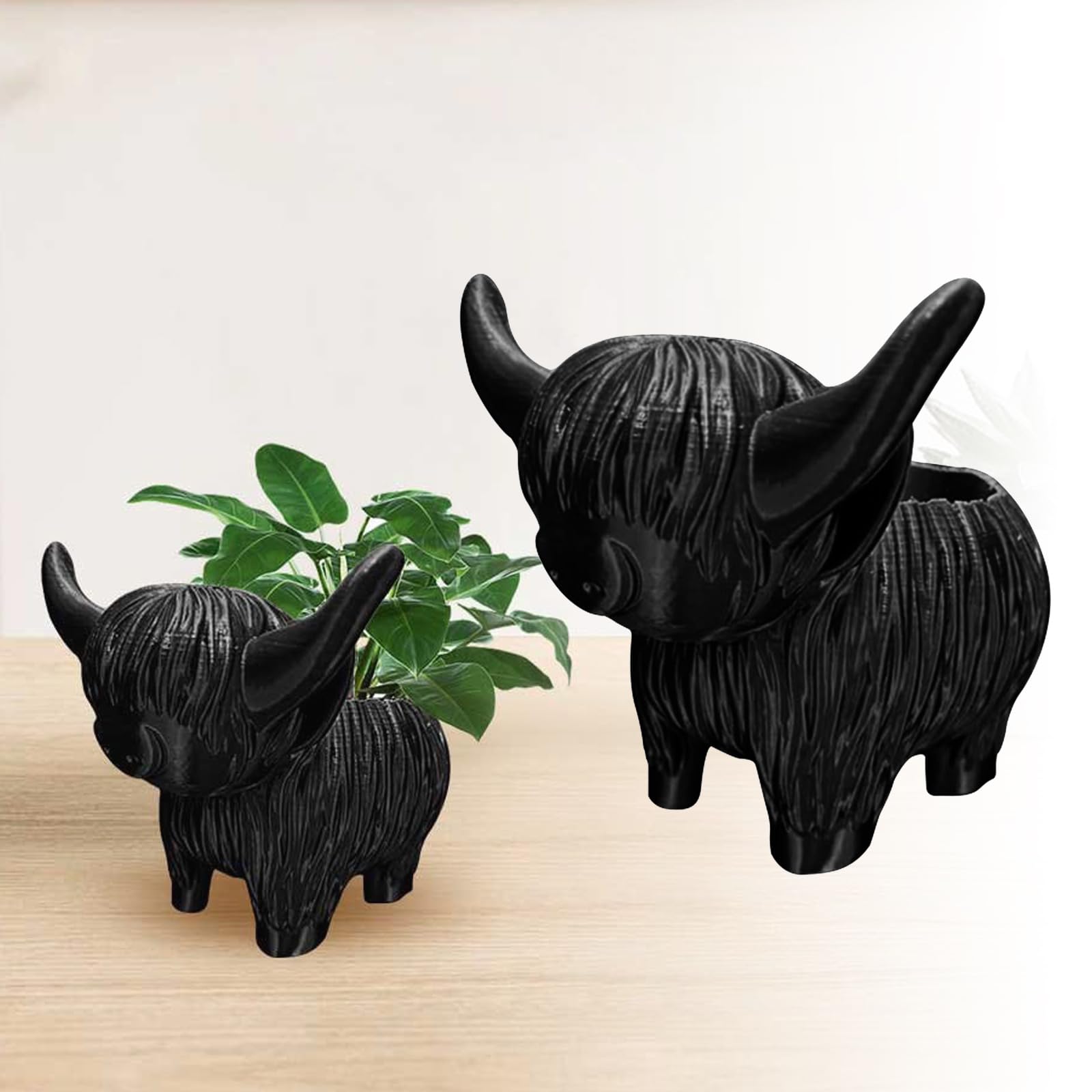FRJINIE Cute Highland Cow Succulent Planter Pot, 5 Inch Funny Plant Pots Resin Cactus Flower Container, Animal Holder for Indoor Plants Garden Home