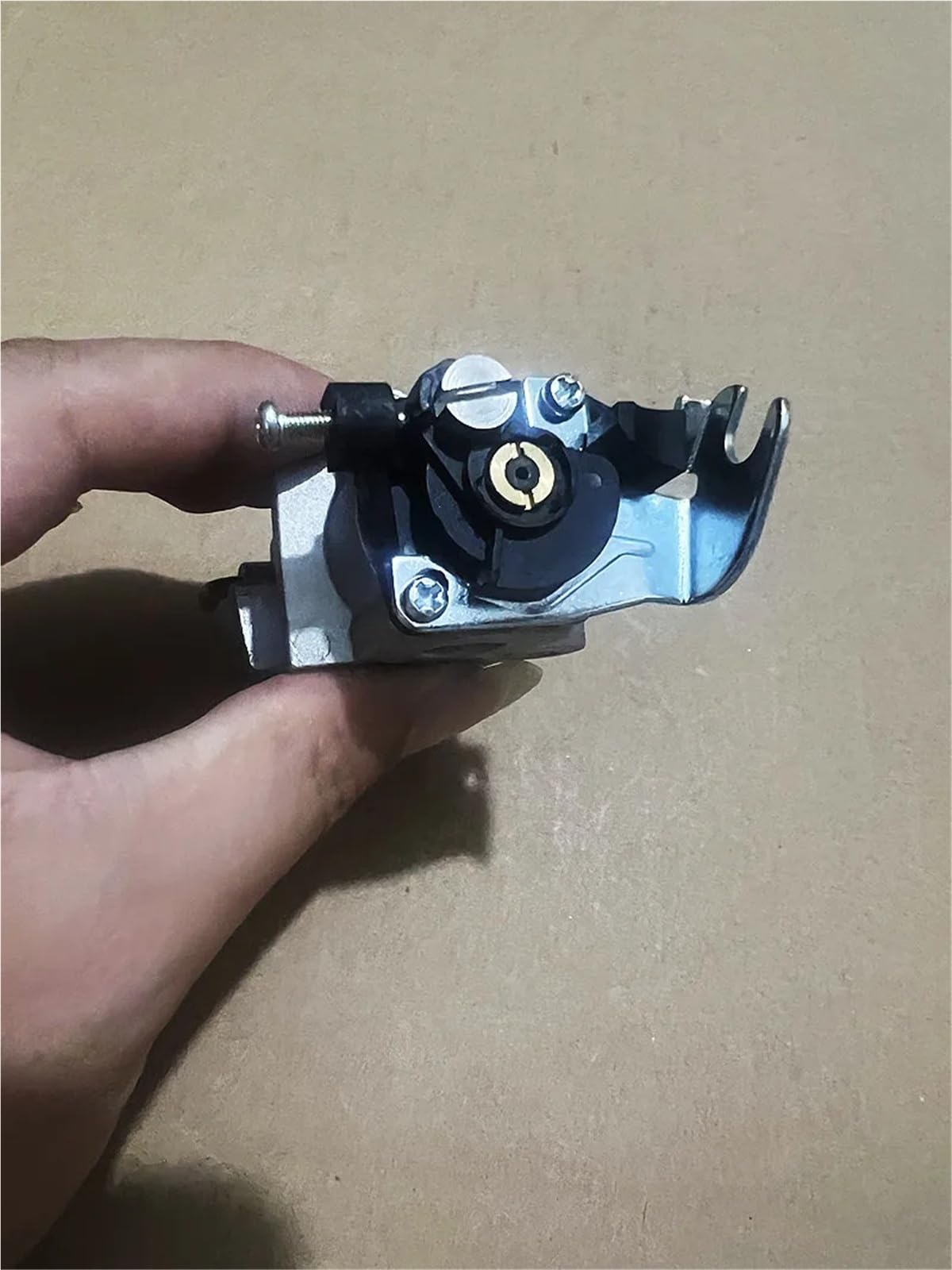 Carburatore TLE48 Carb for Parti di Ricambio Tosaerba for Mitsubishi TLE48 / TUE48