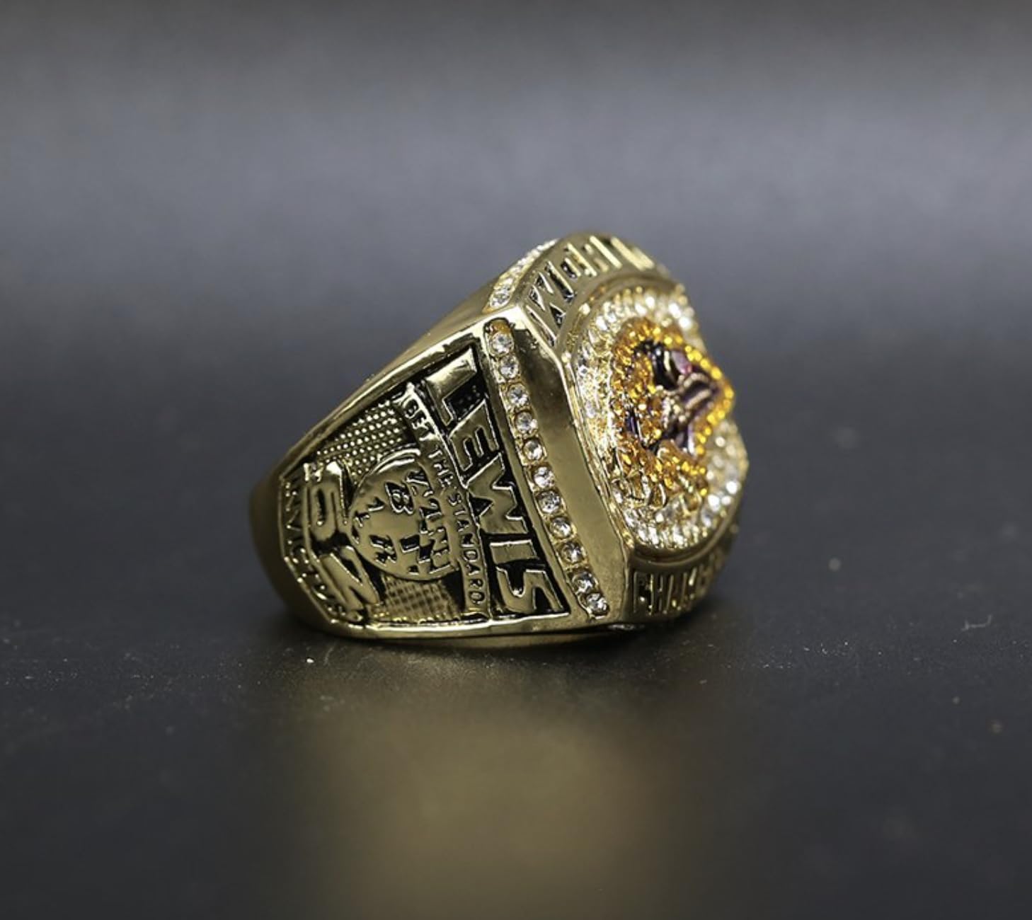 Baltimore Ravens 2001 Super Bowl XXXV Replica Championship Ring