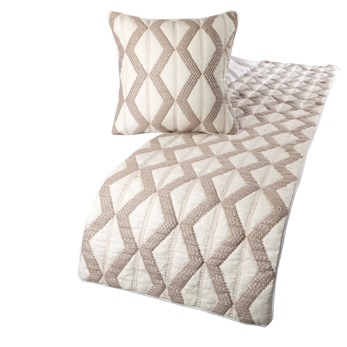 The HomeCentric Ivory Bed Runner, CA King Size 215 x 45 cm Decorative Bed Runner With 2 Matching Cushion Cover, Ivory & Taupe Linen Bed Scarf in Quilted Pattern & Linen Embroidery - Pattern Flatter