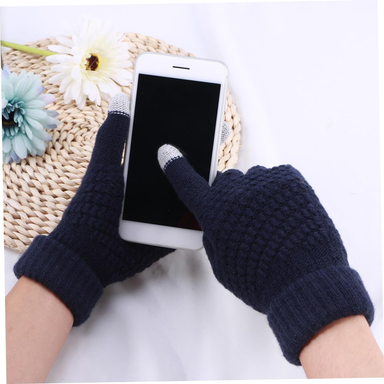 Winter Warm Touchscreen Gloves for Women and Men Stretch Knit Full Finger Mittens with Wool Blend Windproof Outdoor Sports Gloves for Cycling Hiking Skiing and Climbing Blue