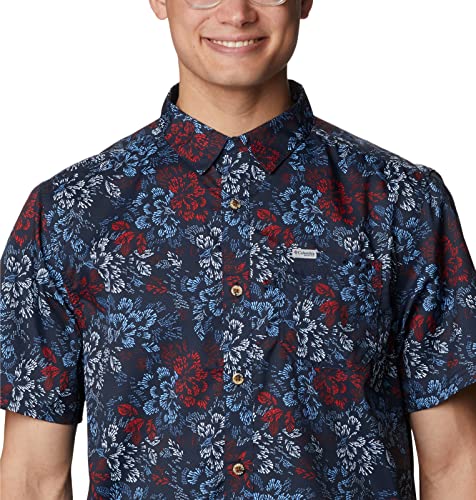 Columbia Men's Standard Super Slack Tide Camp Shirt, Collegiate Navy Deep Sea Dash, Small2