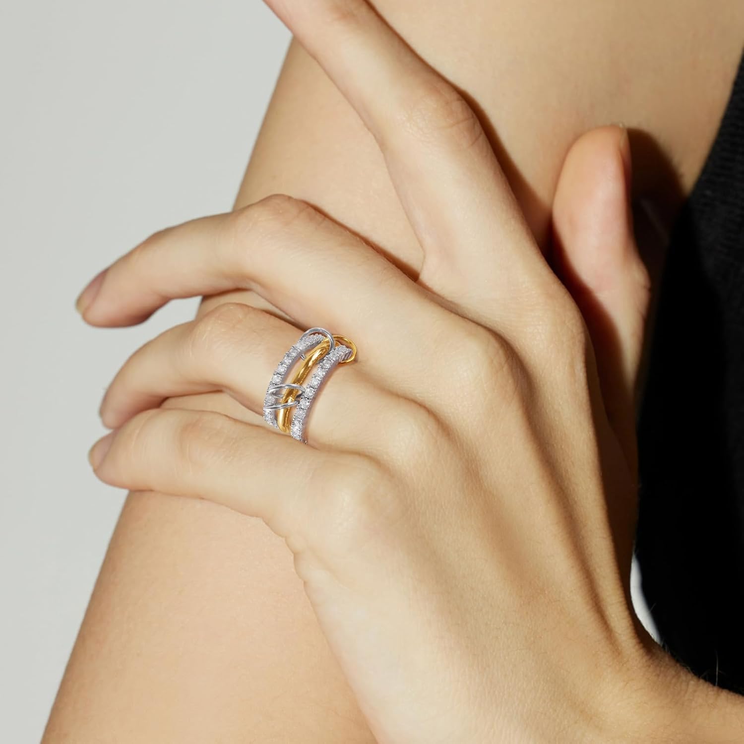 VIBILIA Gold Silver Interlocked Stackable Rings for Women Non Tarnish Dainty Ring Set Cubic Zirconia Stacking Statement Rings Two-Toned Connected Bands Jewelry Gift for Women - Image 4