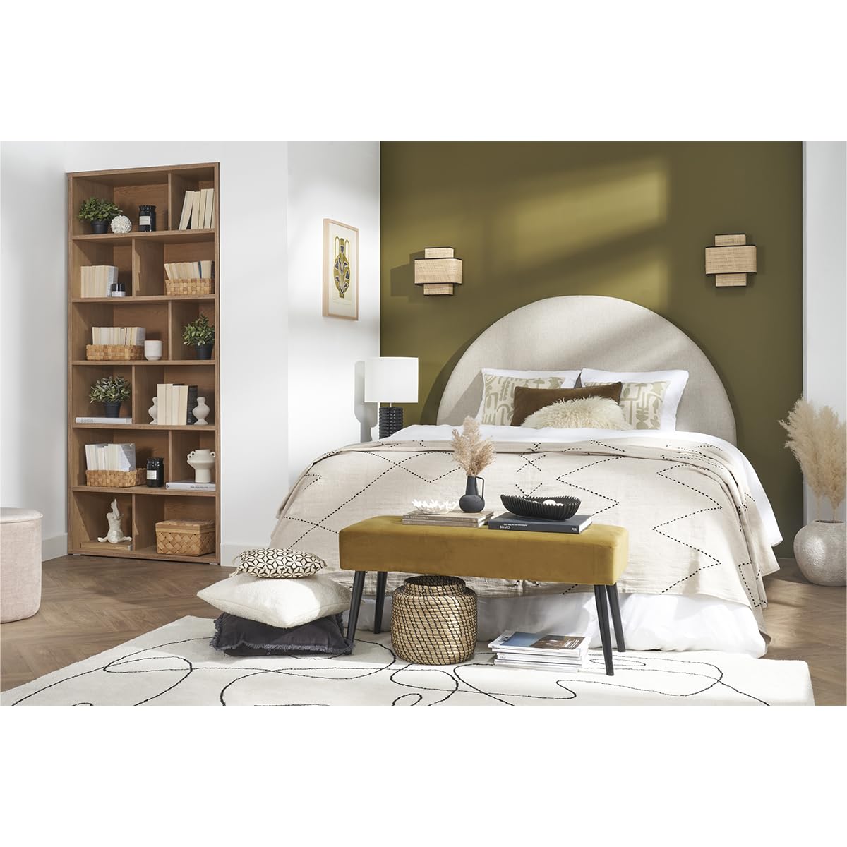 Miliboo Banc Design capitonné en Tissu Velours Bleu Nuit et métal Noir L96 cm GUESTA