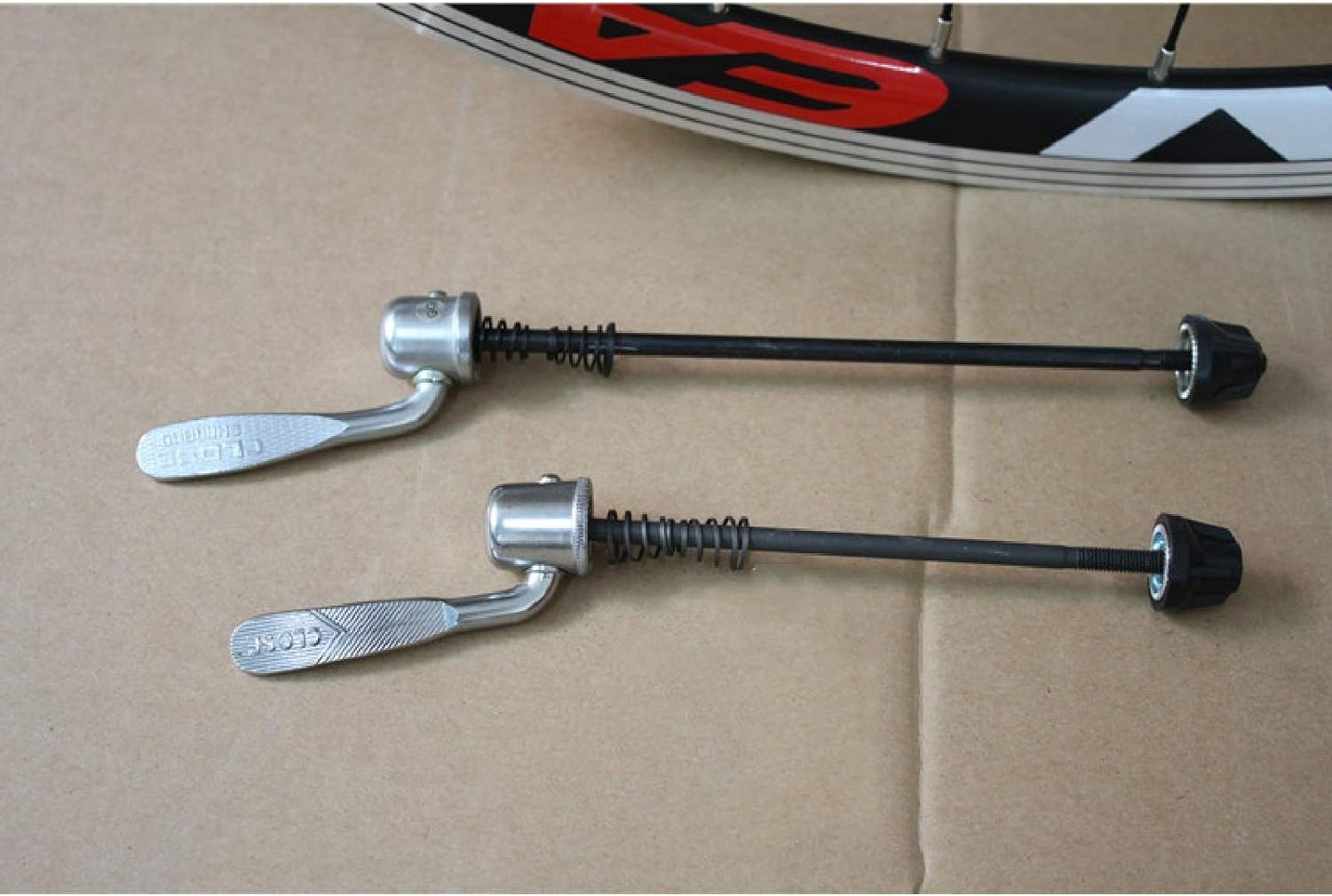 700C Ruedas De Bicicleta De Carretera 30MM Pared Doble Freno En V Liberación Rápida Disco De Rodamiento Palin para 7 8 9 10 11 12 Velocidades