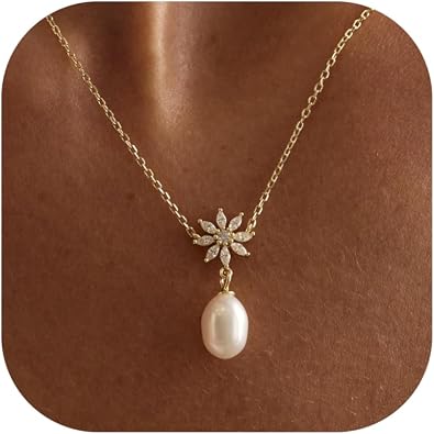 Ewrkbr Pearl Necklaces for Women, 14K Gold Plated CZ Single Pearl Pendant Necklace Dainty Gold Necklaces for Women Trendy Classic Bridal Wedding Necklace Fashion Gold Jewelry