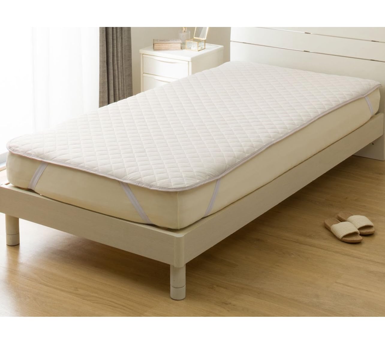 Amazon｜ニトリ Nクール 敷きパッド モカ（シングルサイズ）ゴムバンド