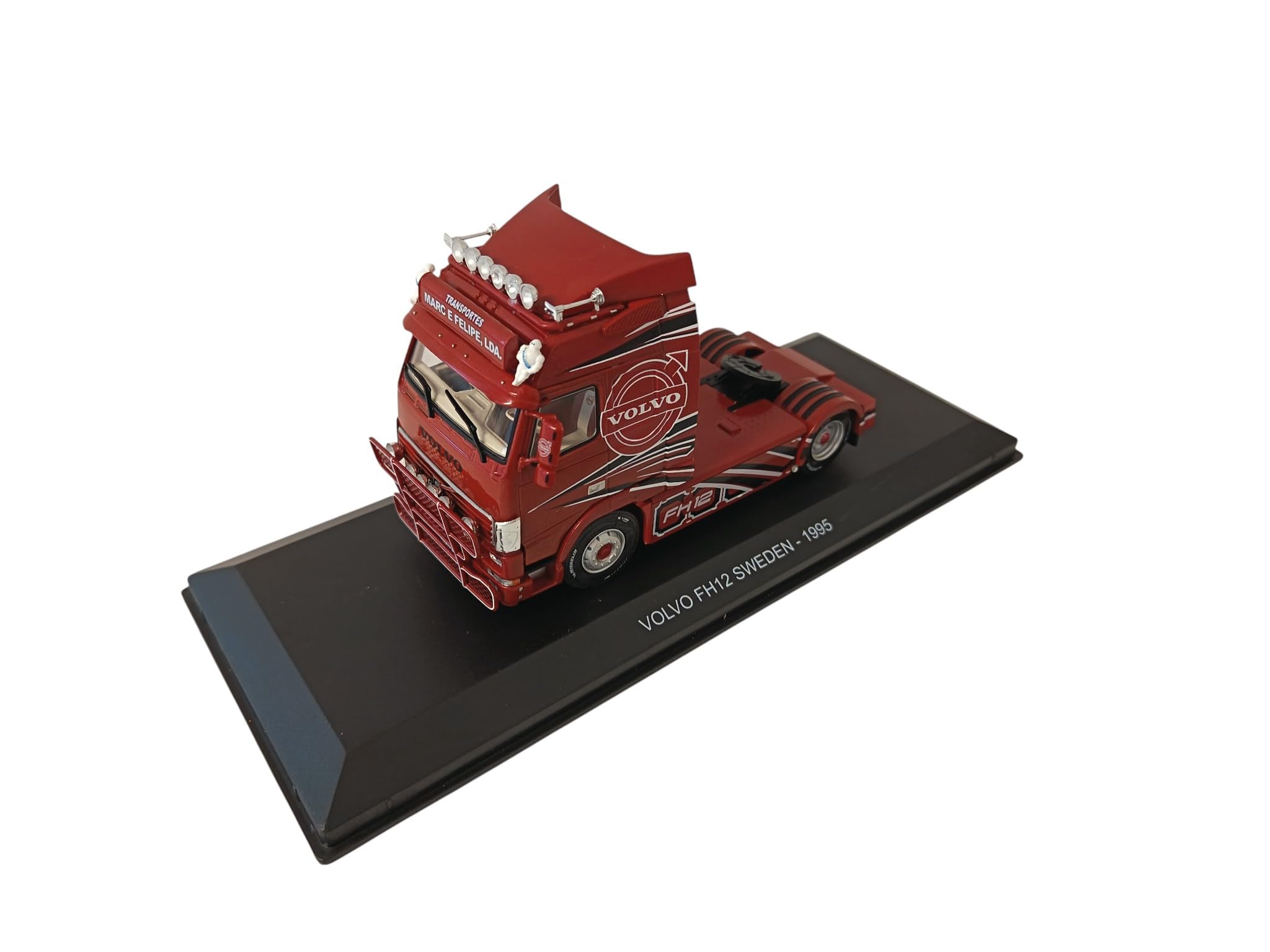 OPO 10 - Camion Miniature 1/43 Compatible avec Volvo FH12 Sweden 1995 - Tracteur Hachette IXO CT011
