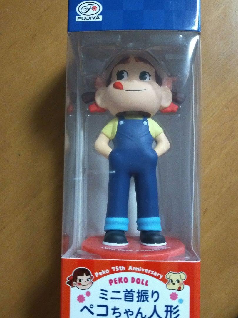 Amazon | 不二家ペコちゃん人形 75周年記念人形 ミニ首振り人形 | 人形