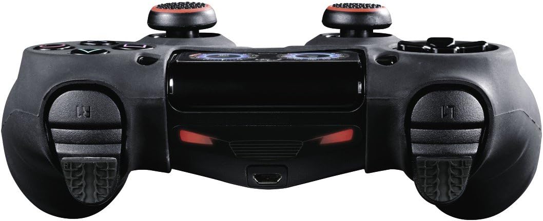 7-in-1 "Adventure" Accessory Set for PS4/SLIM/PRO Dualshock 4, black, 00115447