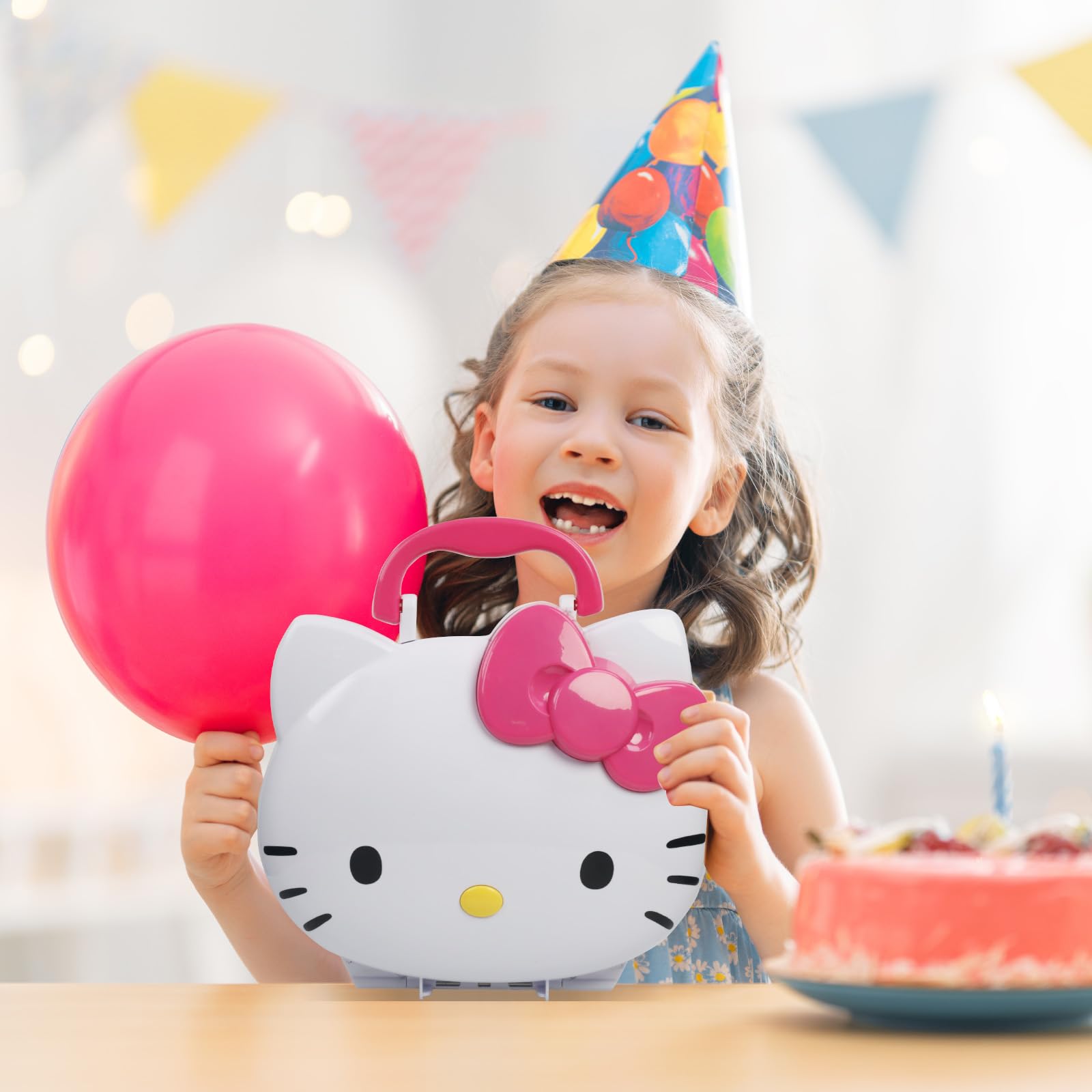 Hello Kitty - Juego de maquillaje con luz para niñas, incluye accesorios para uñas, ojos y labios, regalo perfecto de cumpleaños y vacaciones, pilas AA no incluidas, a partir de 3 años 8
