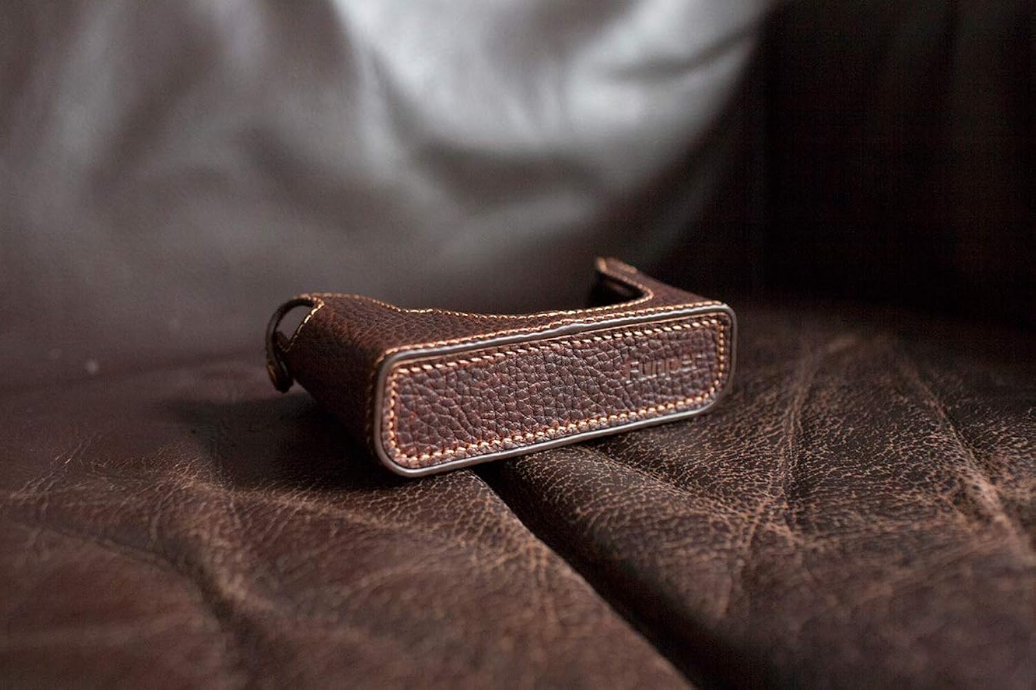 Amazon | Funper Minolta CLE 専用 ブルタイプ 本革 ボディケース