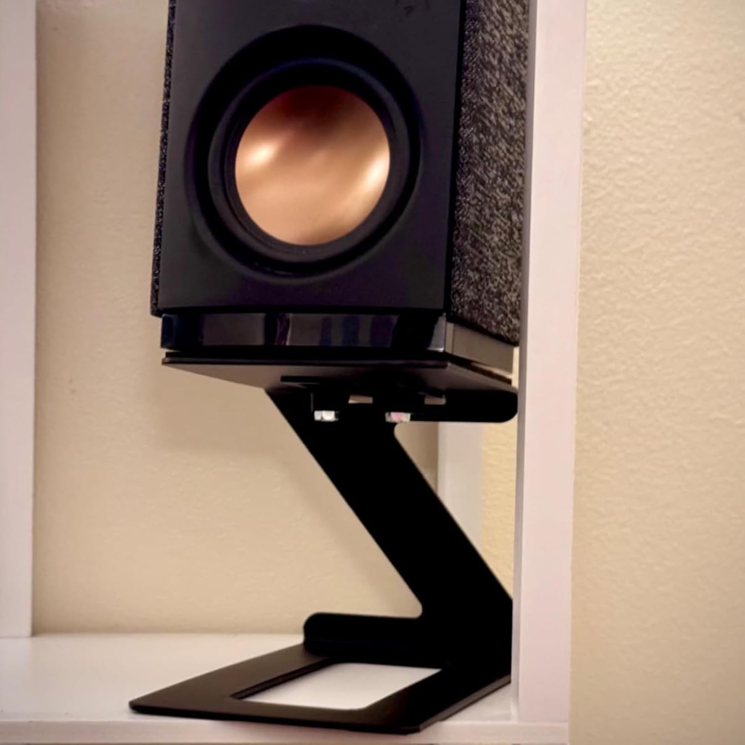 2Pcs Desktop Speakers Stand Cantilevered Bracket Heavy Duty Metal Bookshelf Risers Holder Enduring Cantilevered Speakers Bracket Holder