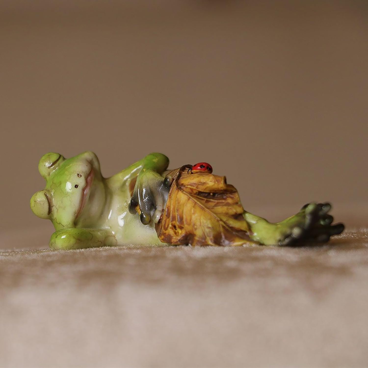 Home4U Porcelain & Polyresin Sleeping Frog Figurine (Small_Green) Pack of 1