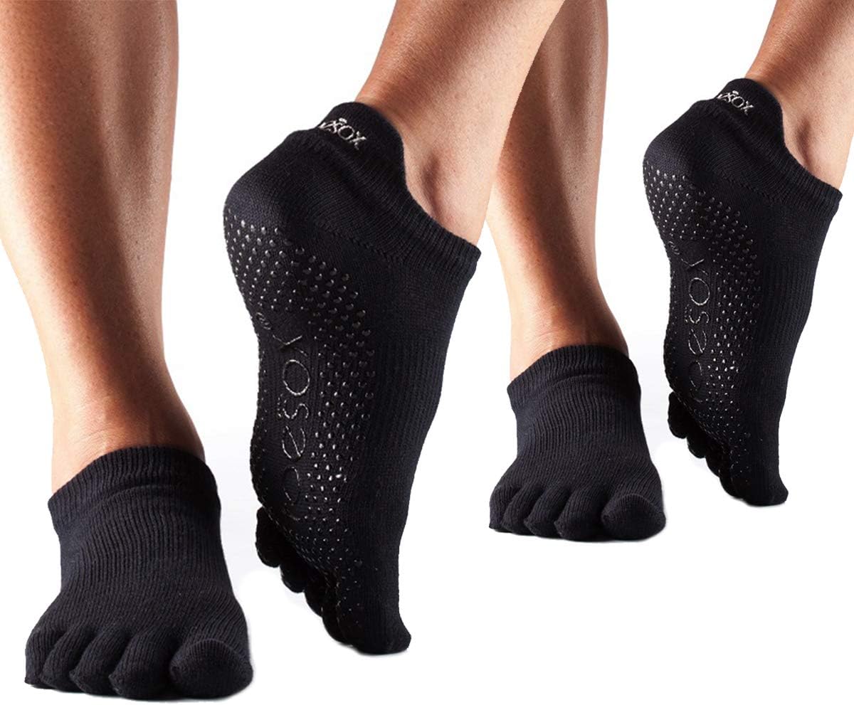 Toesox Yoga Socks Low Rise Full Toe 2 Pack - Grip Non-Slip Toe Socks for Pilates Barre Yoga : Clothing, Shoes & Jewelry
