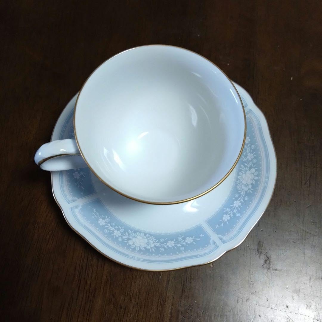 有田焼 染錦 源右衛門窯　青彩菊絵 カップ＆ソーサー 2客 碗皿  2431 青彩菊絵 方皿 ｜ 有田焼の源右衛門窯公式オンラインショップ