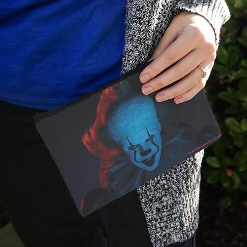 Miniatura 3 de GRAPHICS & MORE IT Capítulo 2 Bolsa organizadora de cosméticos de maquillaje Pennywise azul