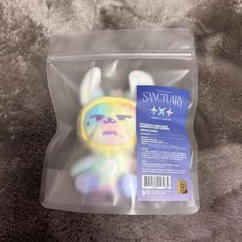 PPULBATU X SANCTUARY　レインボー　ファンチュン 61YU8f9Xk0L._UF350,350_QL50_.jpg