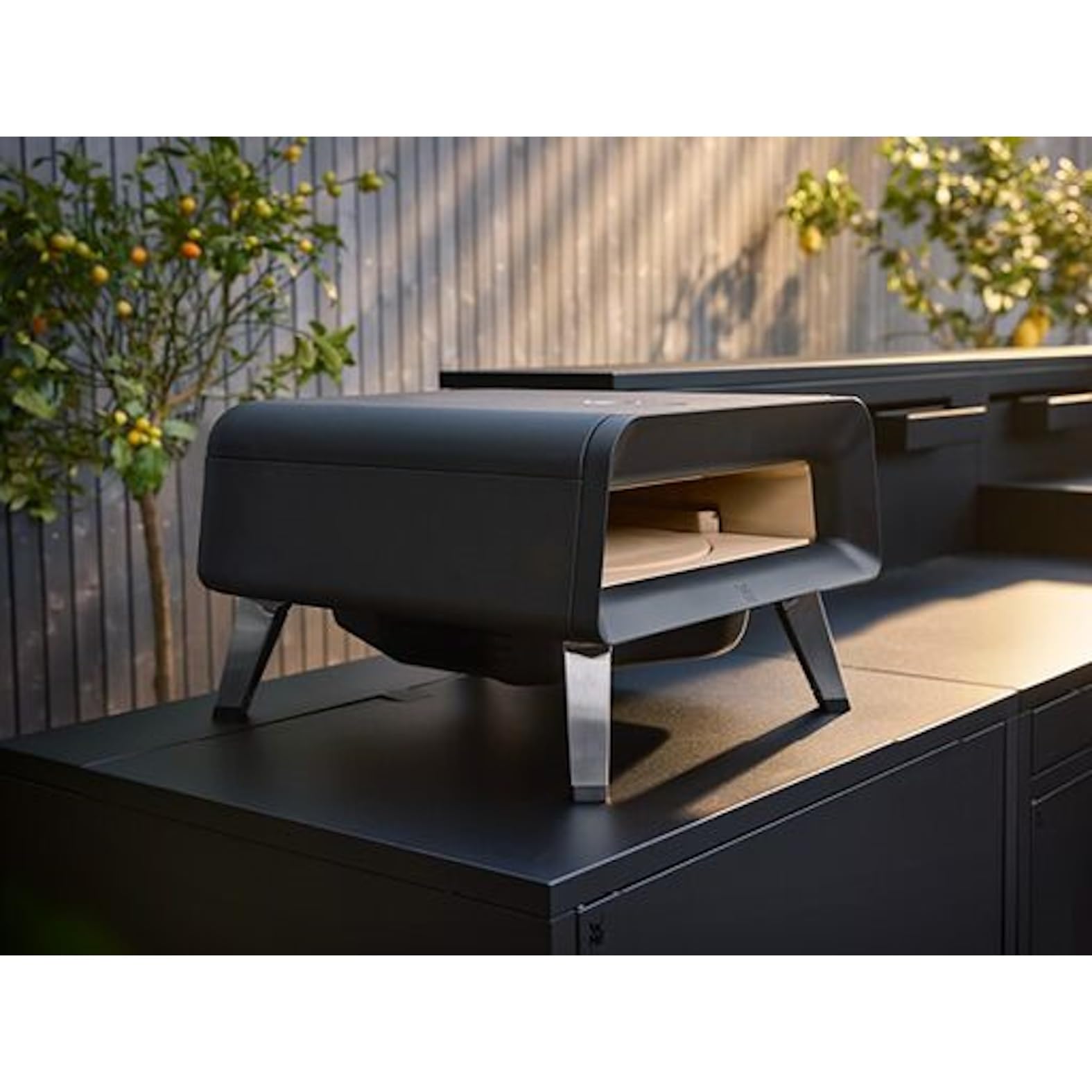 WMF Pizzaiolo Pro Pizzaofen, über 450°C Backtemperatur, großer Pizzastein (Ø 40 cm), automatische Drehmechanik, integrierte Temperaturüberwachung für perfekte Ergebnisse in 90 Sek., Gas Pizzaofen