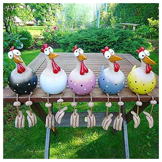 lisade 5PCS Funny Chicken Yard Art, Resin Rooster Outdoor Statues Decorative Garden Stakes, Resin Chicken Sculptures Halloween Outdoor Garden Decor Farm Animal Patio Yard Lawn Decoration