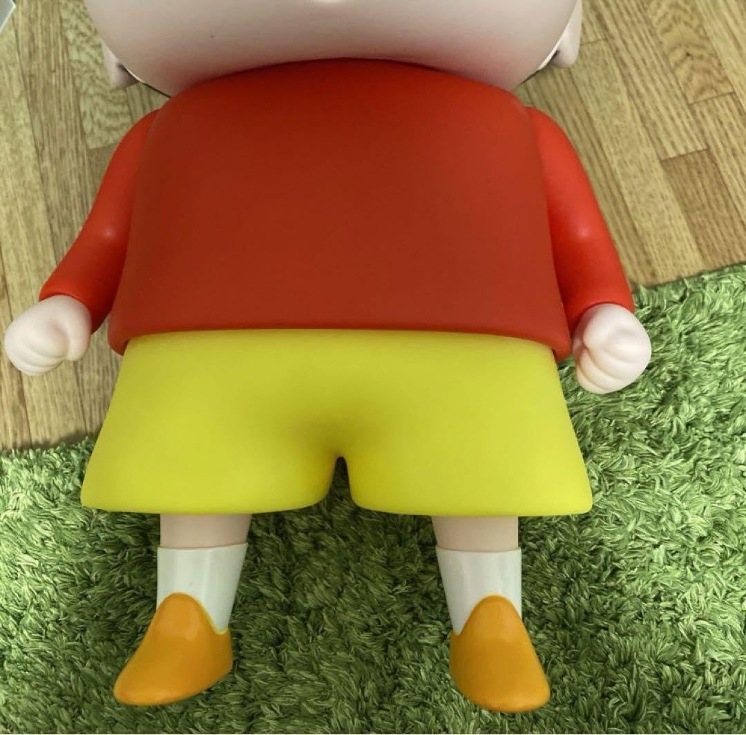 Amazon.co.jp: しんちゃん 等身大フィギュア : おもちゃ