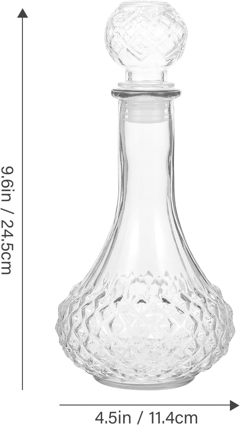 BESTonZON Wine Decanter with Stopper Hand Blown Crystal Glass Wine Carafes Red Wine Aerator Decorative Wine Bottle Transparent Whiskey Glass Pitcher for Home Kitchen Bar 500ml