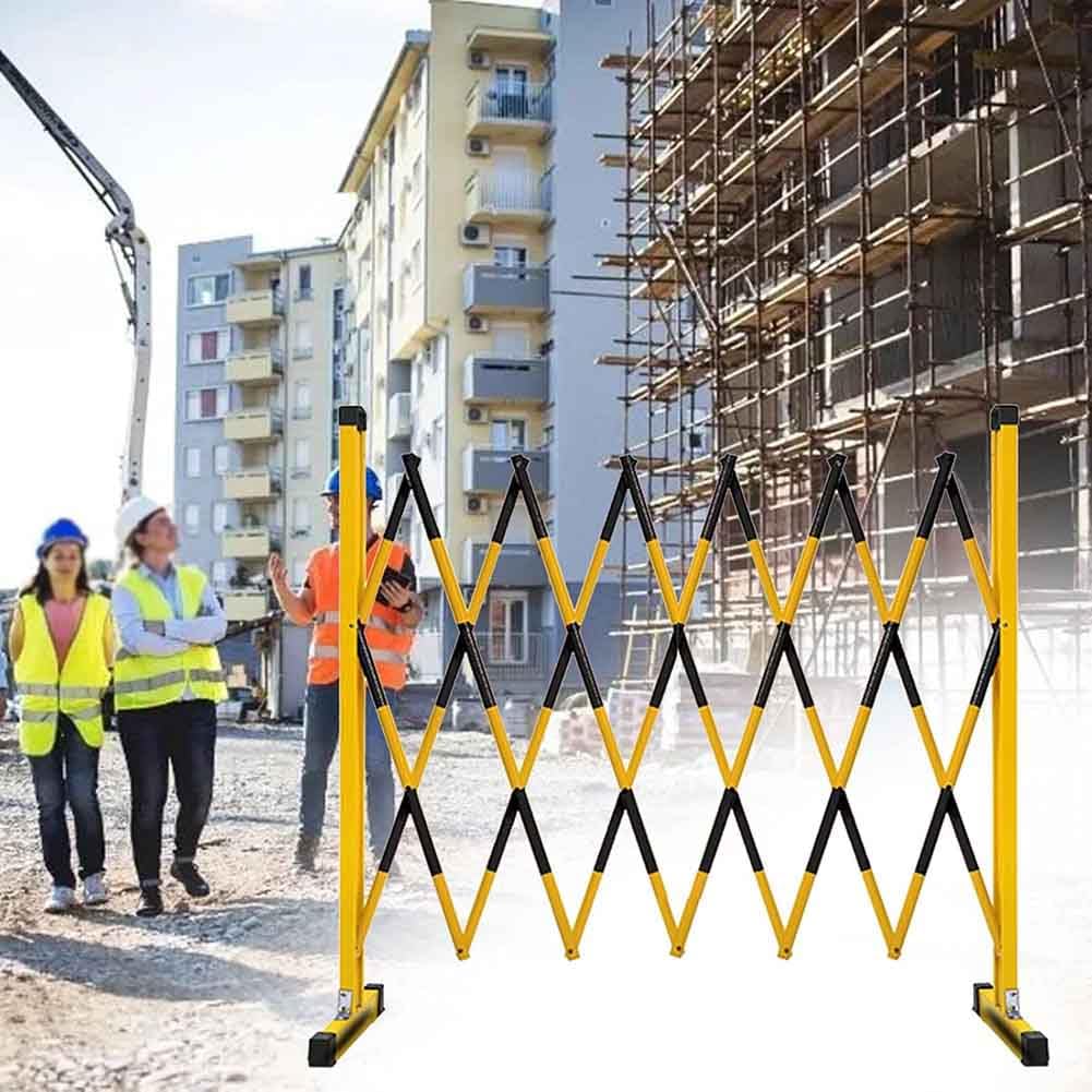 Garde-corps métallique extensible pour sécuriser les zones de livraison en ville