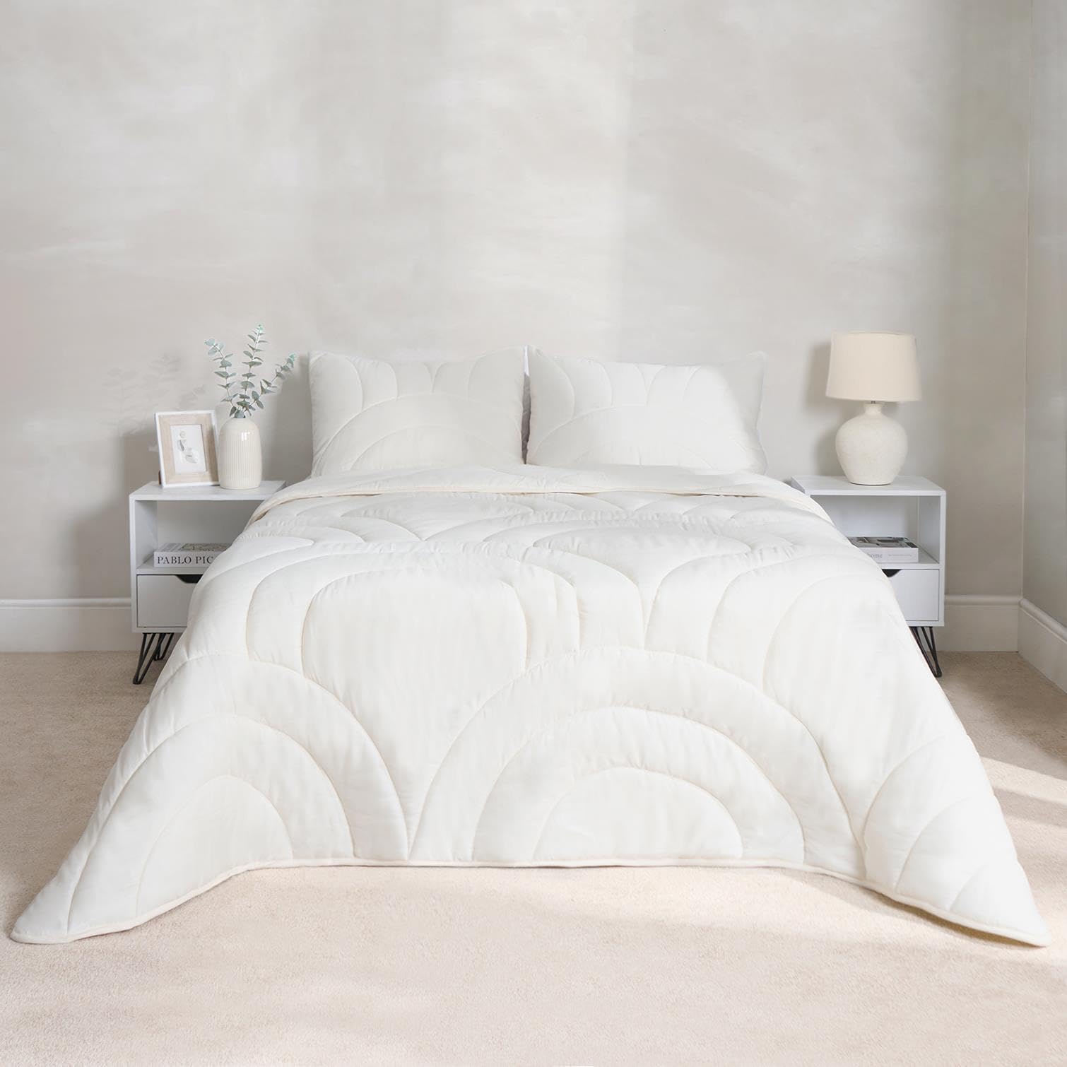 OHS Summer Duvet King Size Coverless Duvet 7.5 Tog, Soft Warm Microfibre Fabric Arches Quilted Design Coverless Duvets Lightweight Comfort Washable King Size Duvets & Pillowcases, Cream