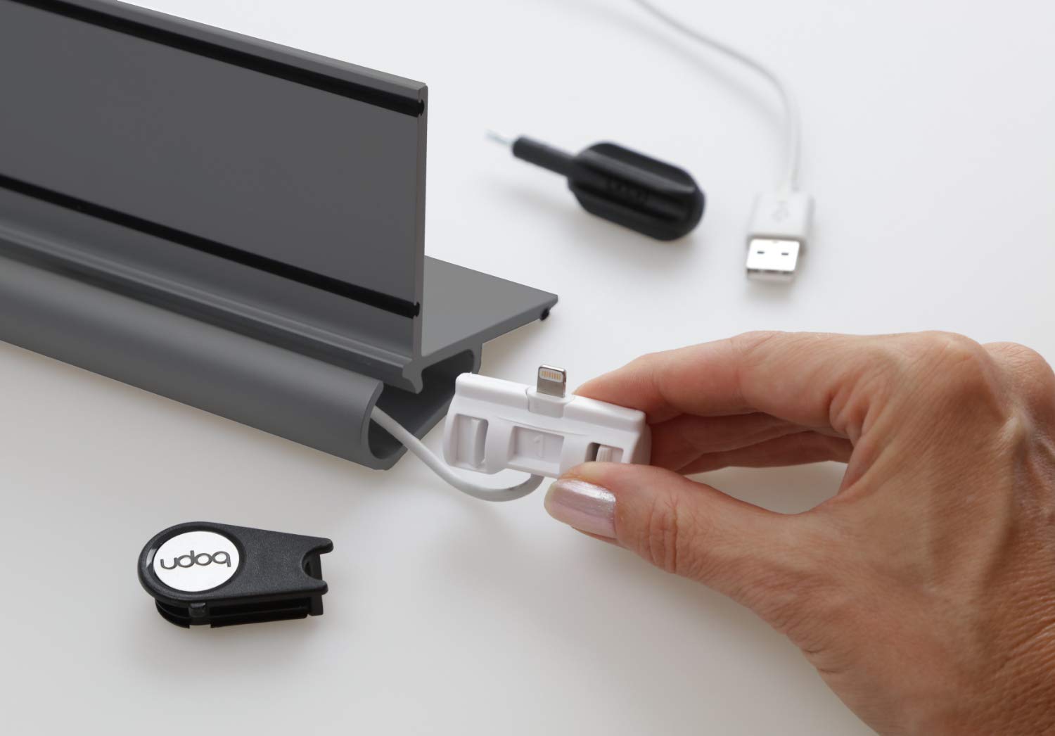 udoq 400 Stacja ładująca dla wszystkich telefonów komórkowych, wysokiej jakości wzornictwo 4mm aluminium, Bezprzewodowy i kabel do Apple iPhone Android Samsung Huawei, ciemnoszary