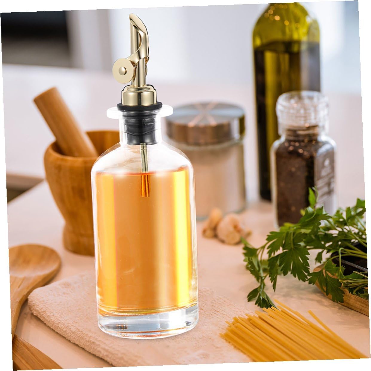 VALICLUD Glass Oil Dispenser Bottles with Spout 500ml Set of 2, Olive Oil Cruet and Soy Sauce Container, Automatic Open-close Kitchen Seasoning Holder with Anti-leak Design, Suitable