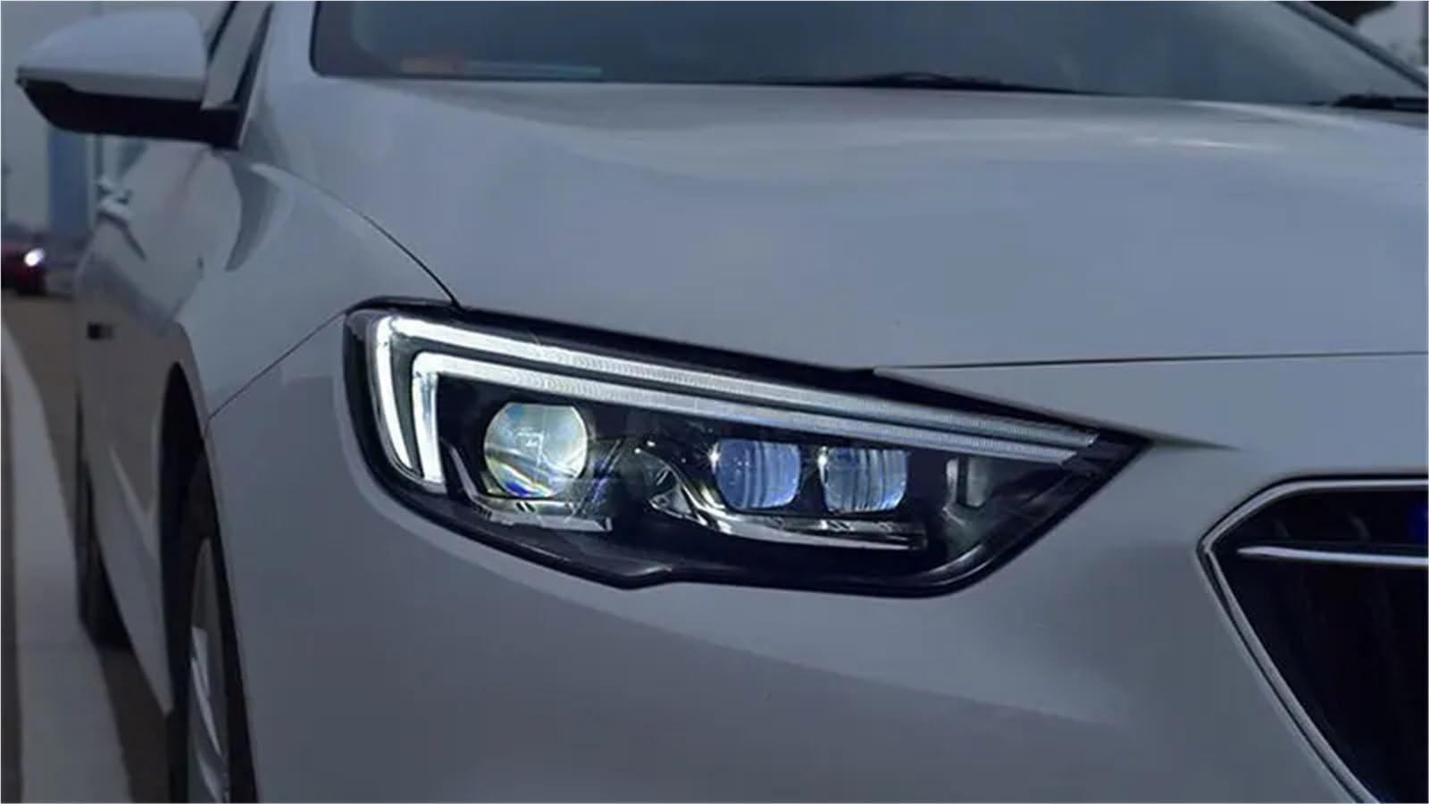 Gruppo fari per Auto Buick Regal 2017-2020, Gruppo fari DRL con indicatori di direzione, fari Anteriori Plug And Play, 2 Pezzi
