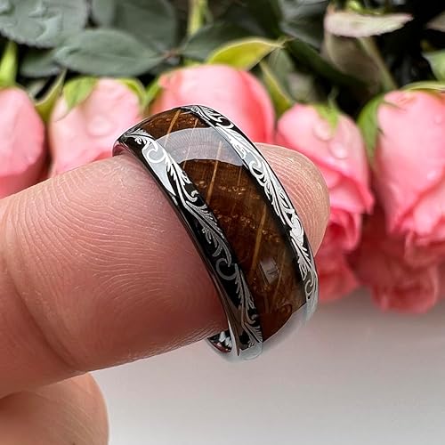 Miniatura 4 de Anillos de tungsteno negro de 0.315 pulgadas para hombres y mujeres, con incrustaciones de madera de barril de whisky, marco barroco, vintage, marco
