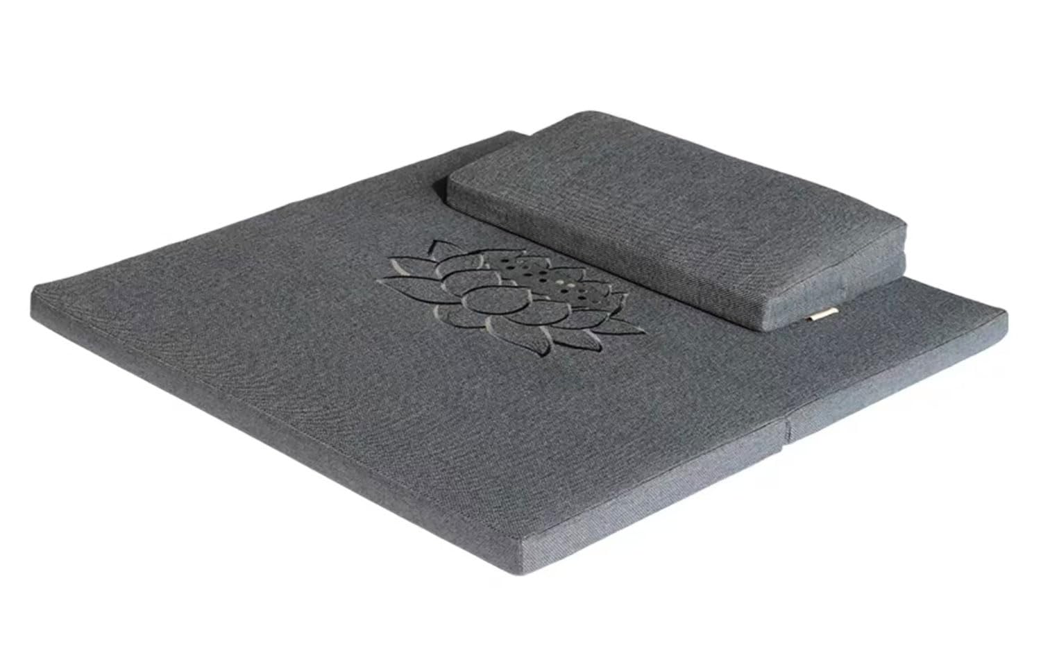 Tapis de yoga épais et coussins de méditation pour un confort d'assise absolu