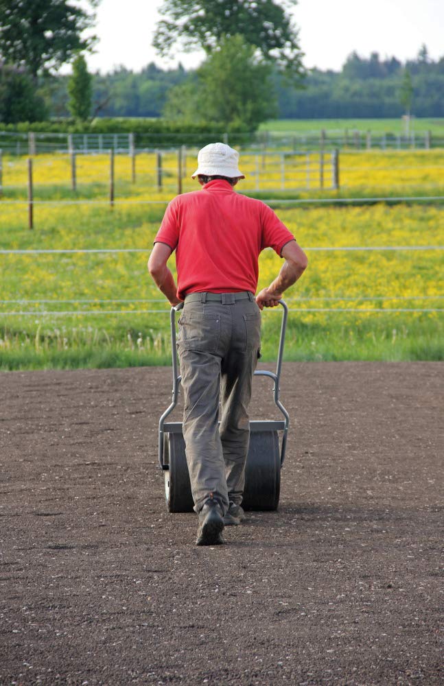 AL-KO Gartenwalze GW 50, 50 cm Arbeitsbreite, Gewicht mit Sandfüllung 120 kg oder mit Wasser 72 kg, stabile Ausführung in Stahlblech & Substral EasyGreen Universal-Schleuderstreuer, Streuwagen, 1 St.