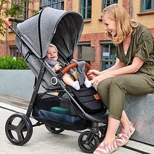 Kinderkraft Grande Plus Stroller Pushchair for Toddlers from Birth to 22 kg, Extra-Large Hood, Lie-Flat Position, Folding with one Hand, Shock Absorption on All Wheels, Gray