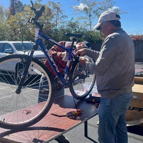 Holiday Bike Build 2025!