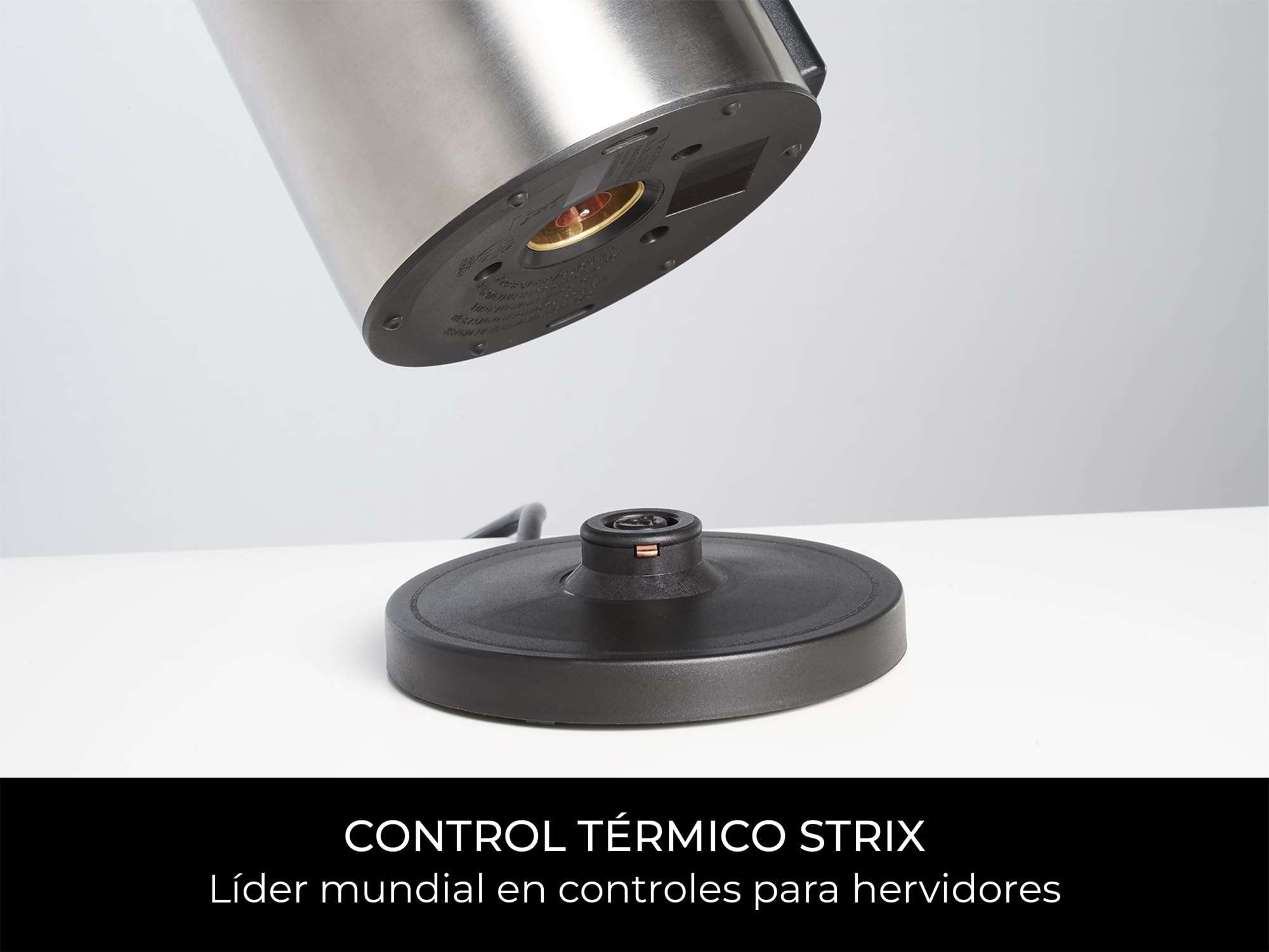 Corby Canterbury - Hervidor de agua de acero cepillado (1 litro, enchufe europeo)