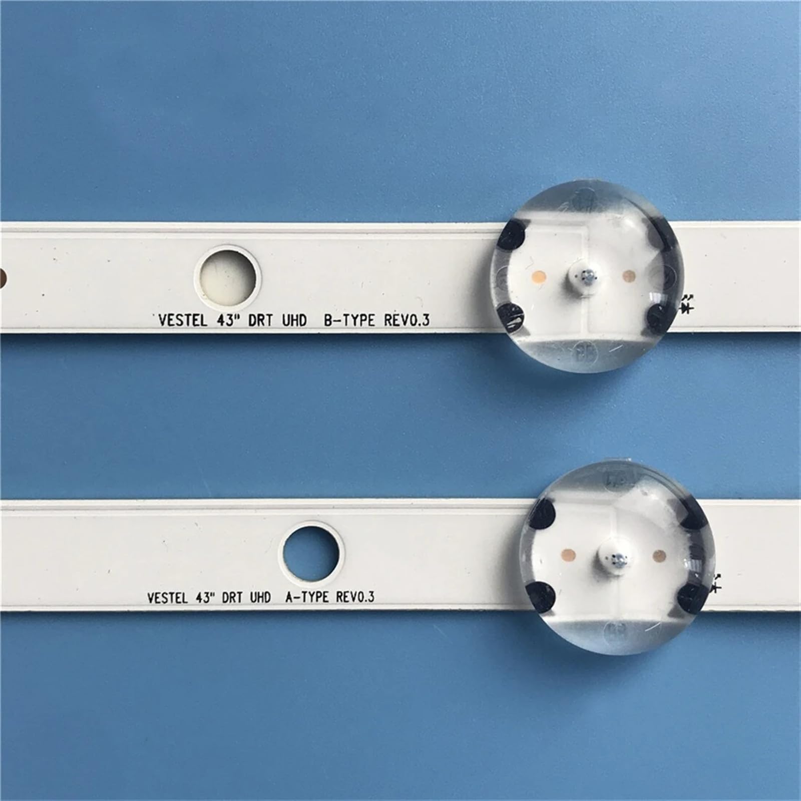 Kit de réparation TOSHIBA kit barre led pour dalle 40 (4a+1b