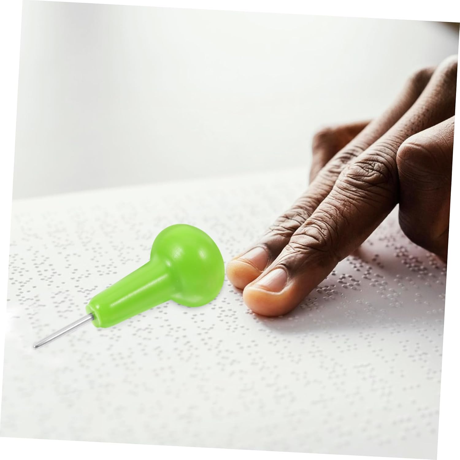 Portable Blind Writing Pen with Tactile Dots Ergonomic Grip for Enhanced Learning Learning Essential for Visually Impaired Students and Adults Durable PP and Stainless Steel