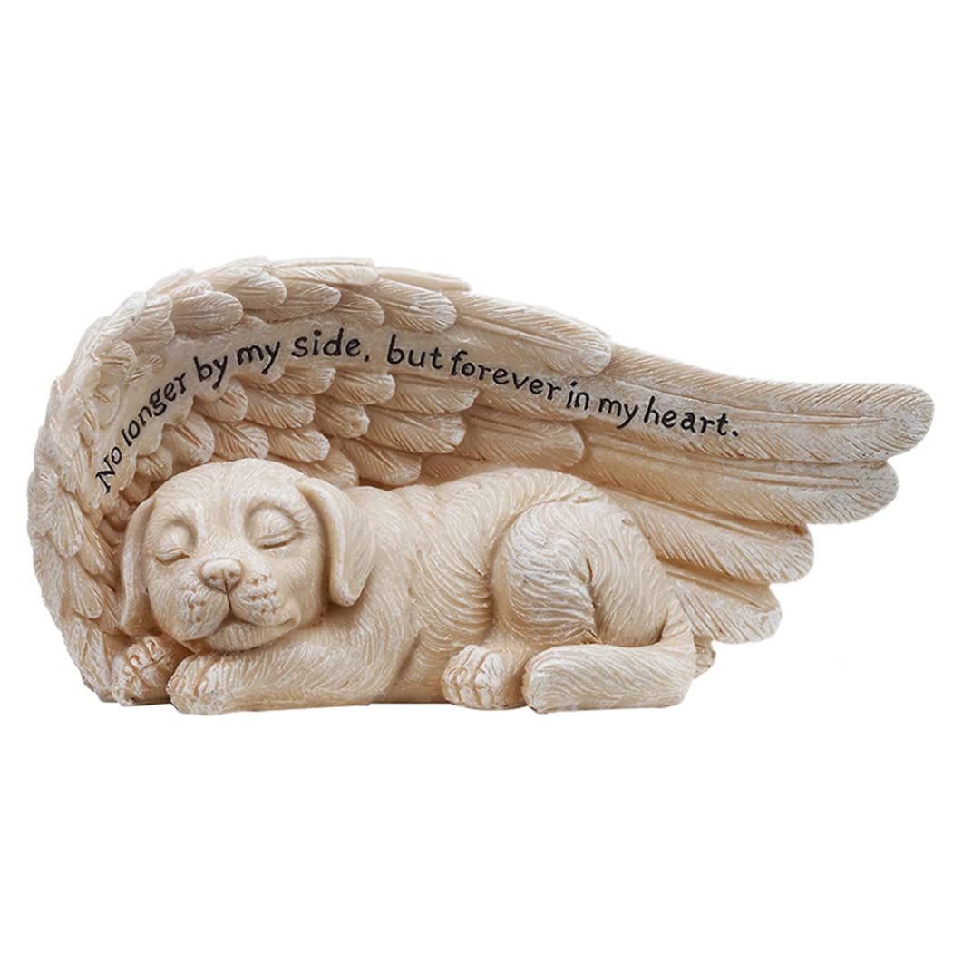 Tribute chien de couchage dans aile d'ange un cadeau de sympathie deuil