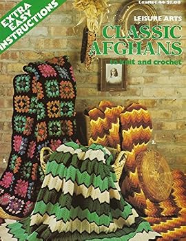 Paperback Classic Afghans to knit and crochet Leaflet 44 Book